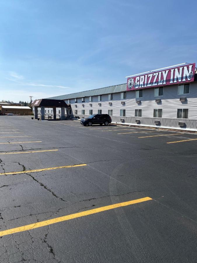 אבנסטון Grizzly Inn מראה חיצוני תמונה